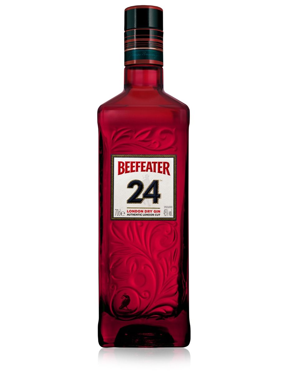 Джин london gin. Beefeater 24 Gin 70 CL. Бифитер грейпфрут. Beefeater цитрус. Футболка Beefeater.