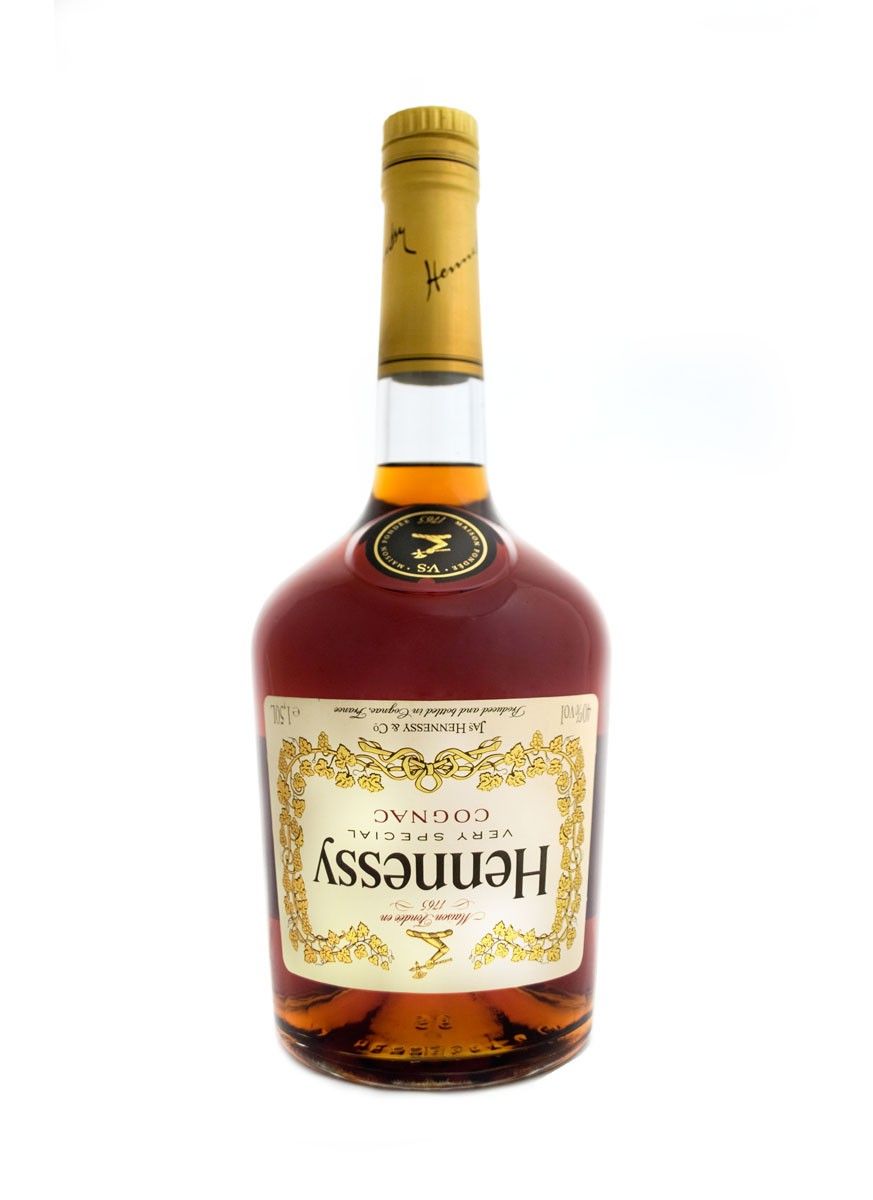Hennessy Cognac VS (Magnum Bottle) - Mister Wright Fine Wines