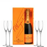 Veuve Clicquot Magnum Brut NV Champagne 150cl & 4 LSA Flutes